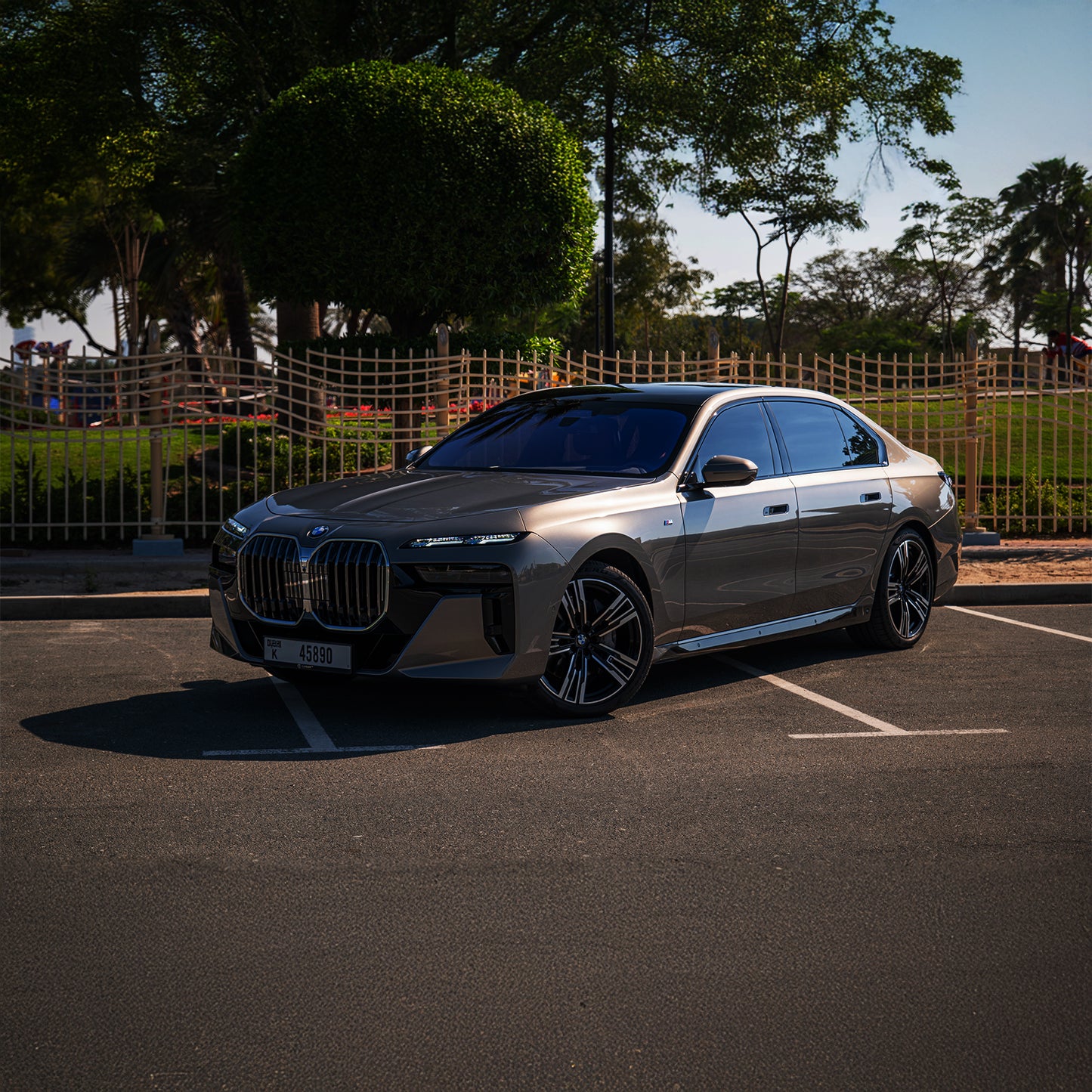 BMW 740i M Kit