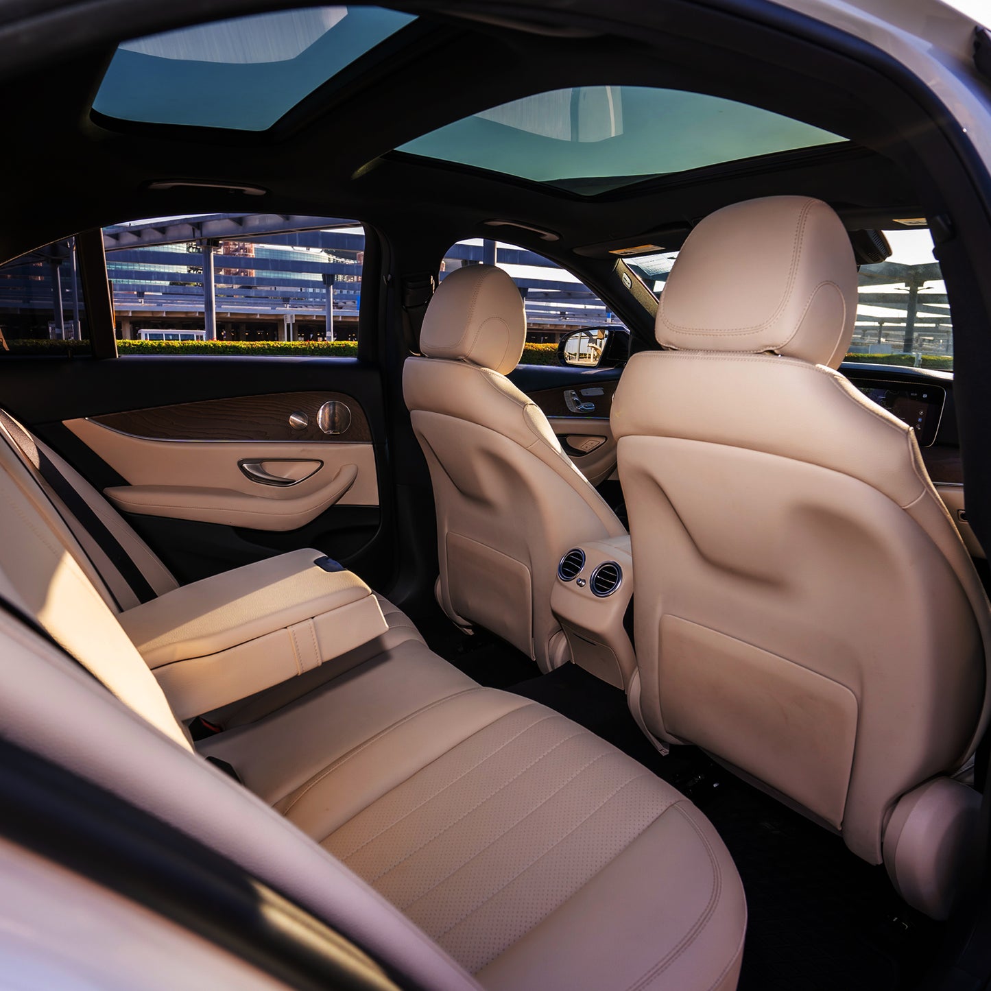 Mercedes E350