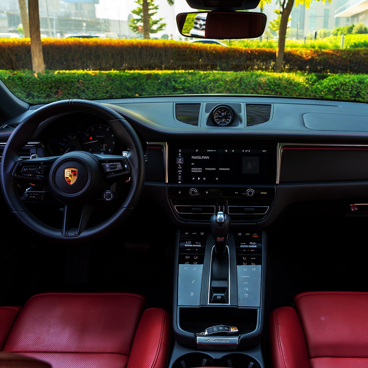 Porsche Macan T