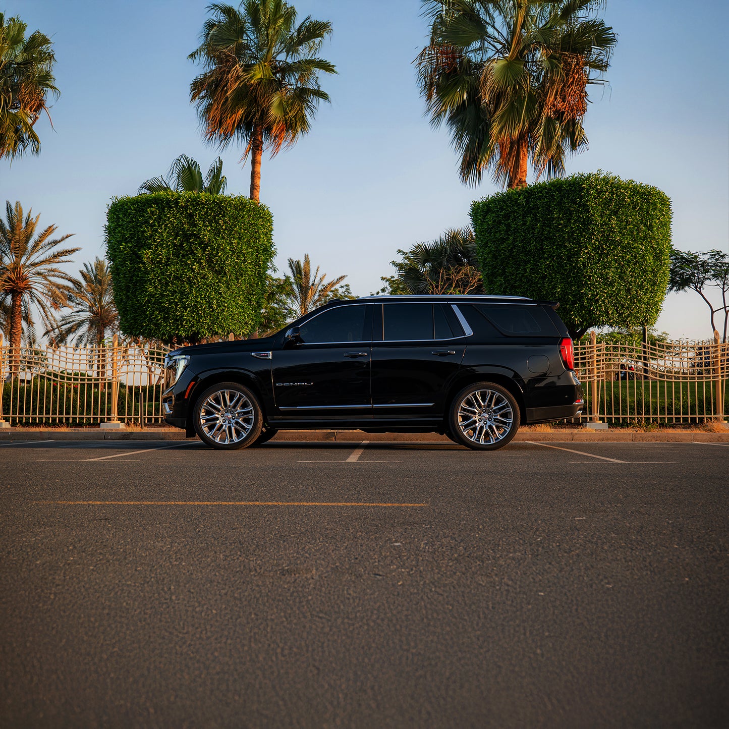 GMC Yukon Denali - 2025